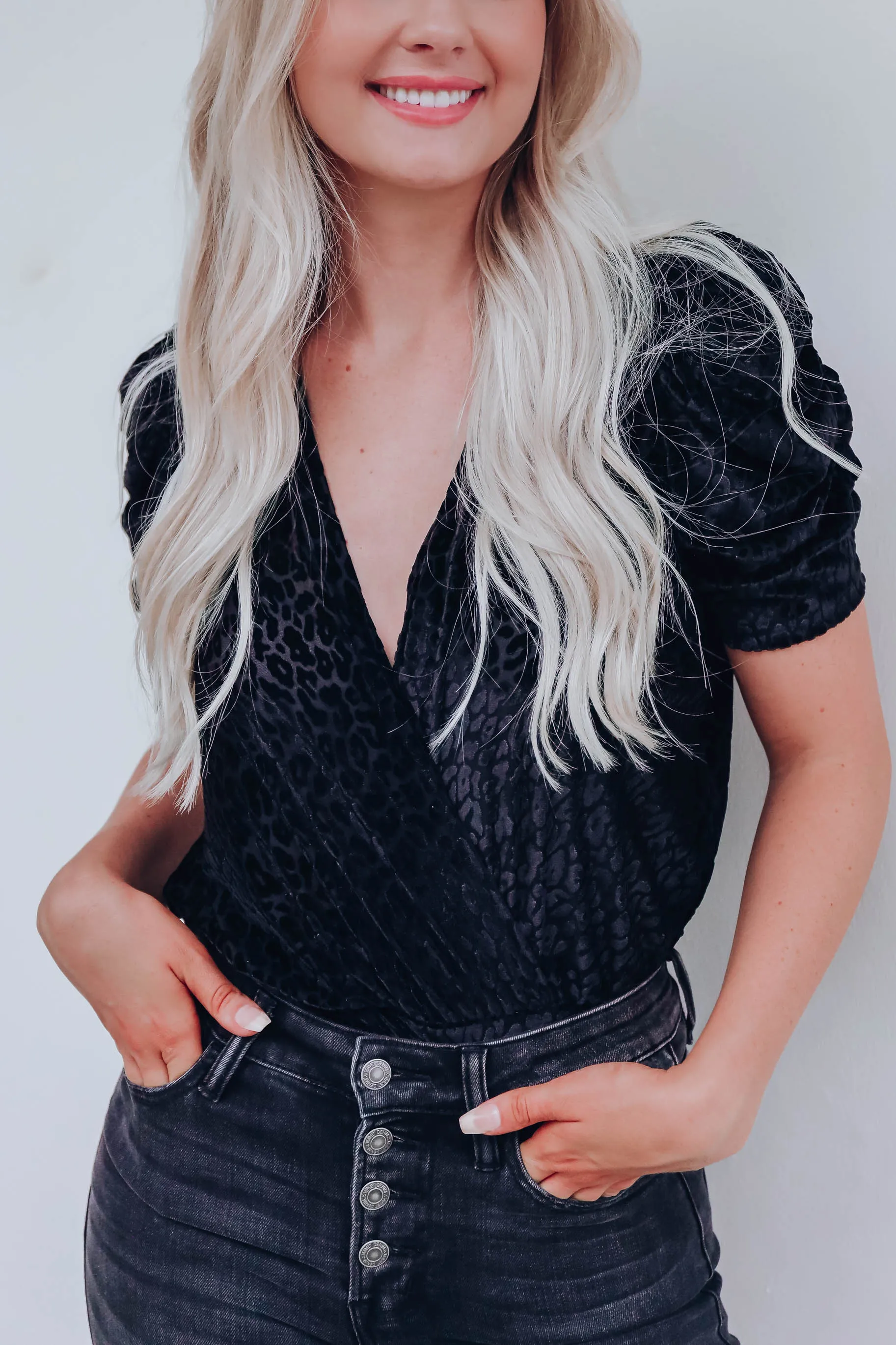 Boss Up Velvet Bodysuit -Black