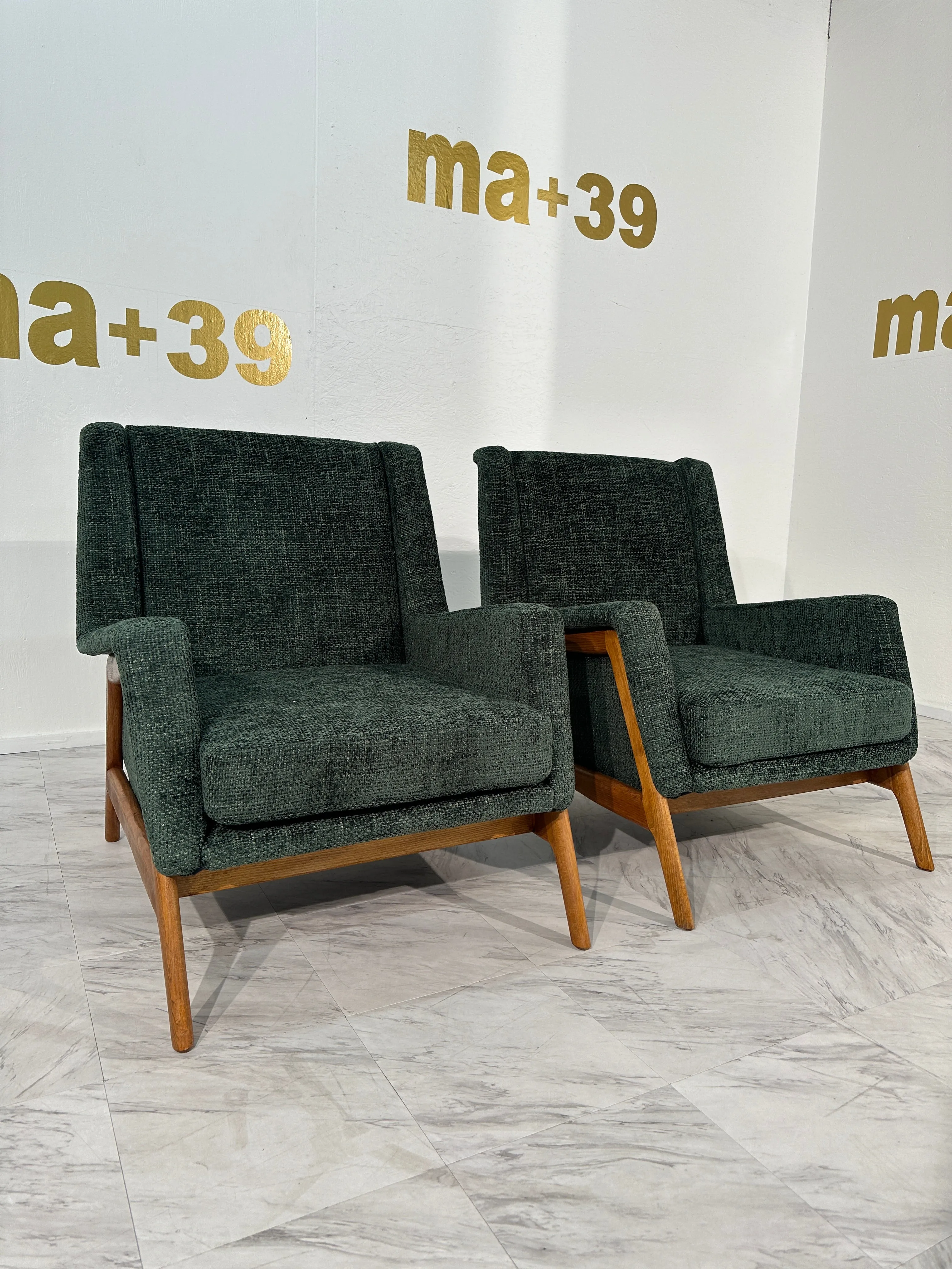 Pair of 2 Italian Contemporary Armchair 1970s