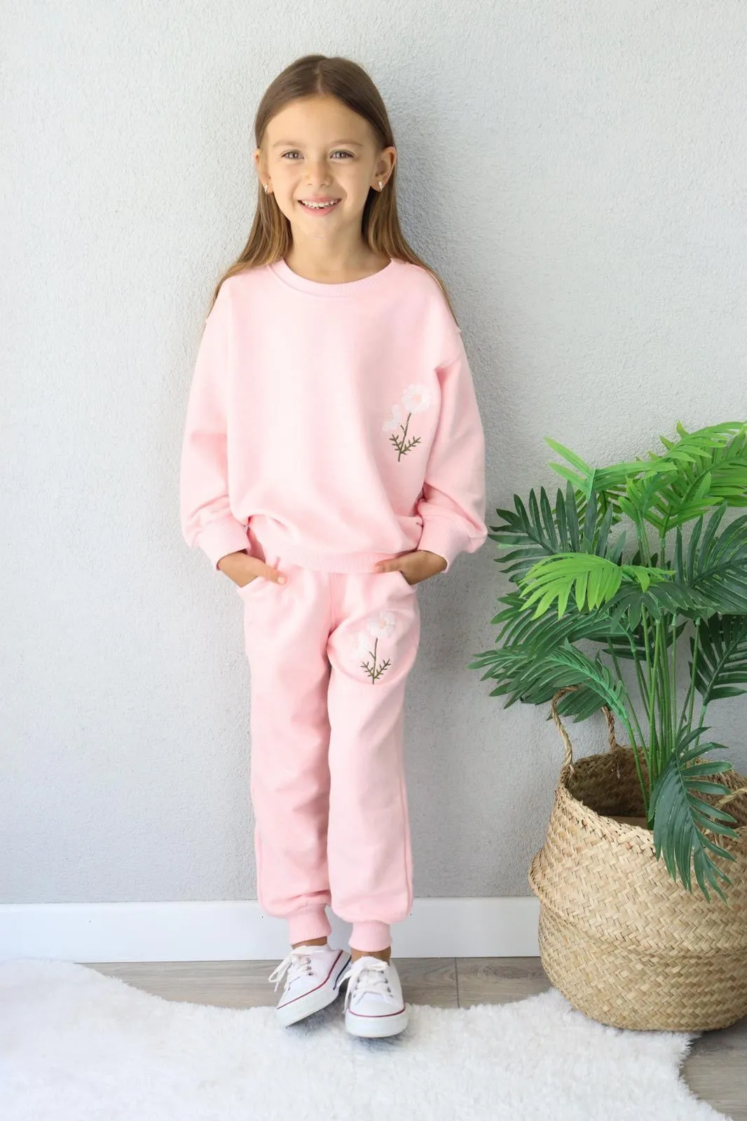 Soft Flower Casual Jogger Set
